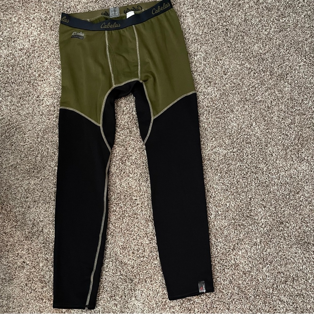 Cabela's E.C.W.C.S. Black and Green Thermal Base Layer Pant Size Large - Picture 3 of 7